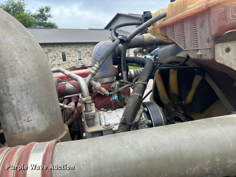 image for item LR9401 2012 Kenworth  T800 hydrovac truck