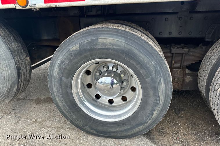 image for item LR9401 2012 Kenworth  T800 hydrovac truck