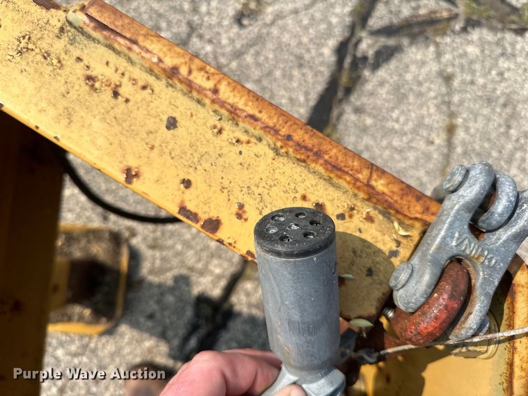 image for item LR9406 2008 Kiefer reel trailer