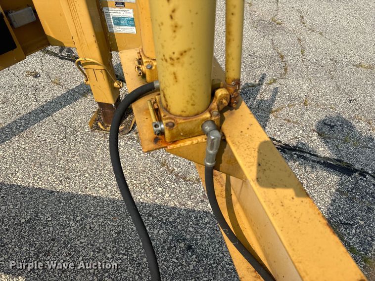 image for item LR9406 2008 Kiefer reel trailer