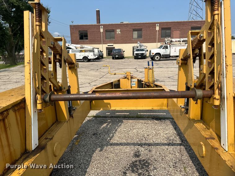 image for item LR9406 2008 Kiefer reel trailer