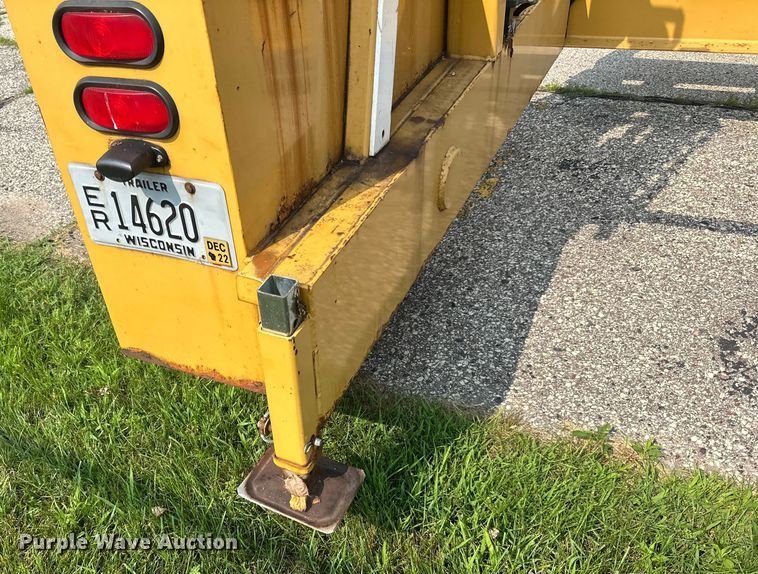 image for item LR9406 2008 Kiefer reel trailer