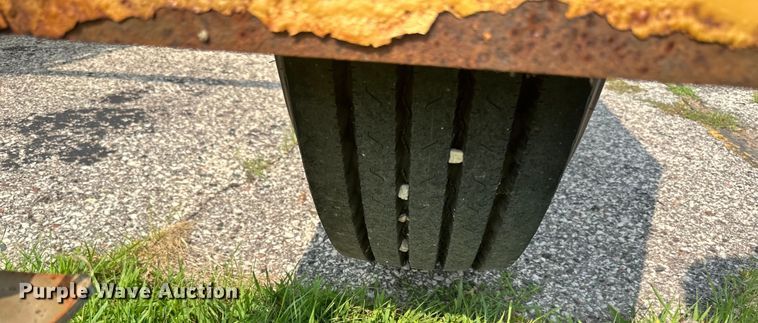 image for item LR9406 2008 Kiefer reel trailer