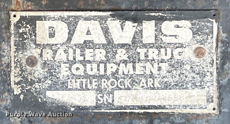 image for item LV9024 1995 International  2554 dump truck