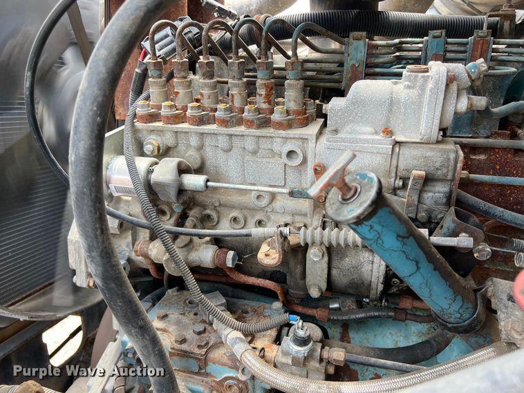 image for item LV9024 1995 International  2554 dump truck