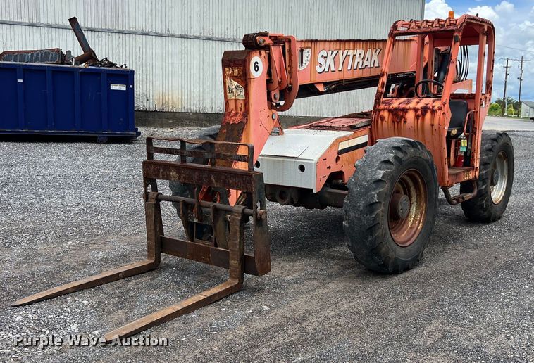 image for item LV9026 2006 JLG Sky Trak 6036 telehandler