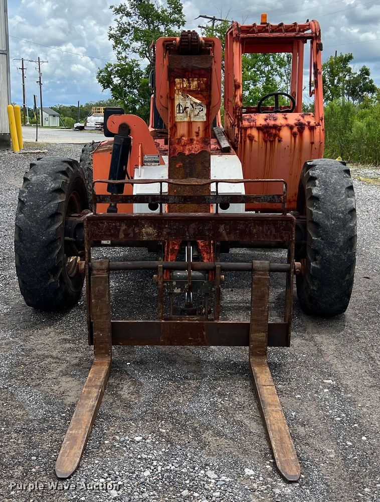 image for item LV9026 2006 JLG Sky Trak 6036 telehandler