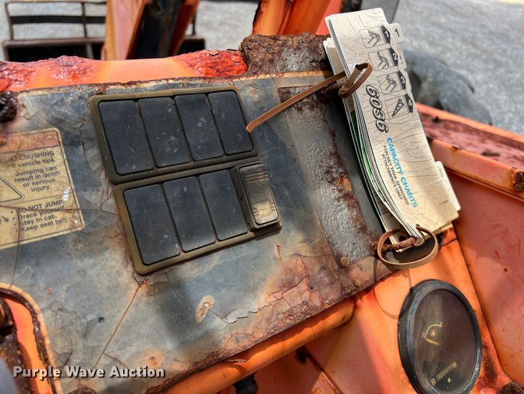 image for item LV9026 2006 JLG Sky Trak 6036 telehandler