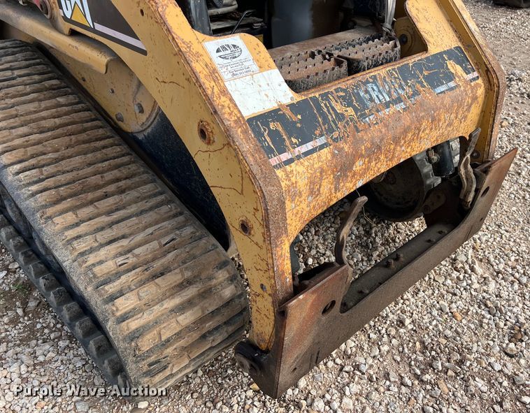 image for item LV9029 2006 Caterpillar 247B tracked skid steer loader