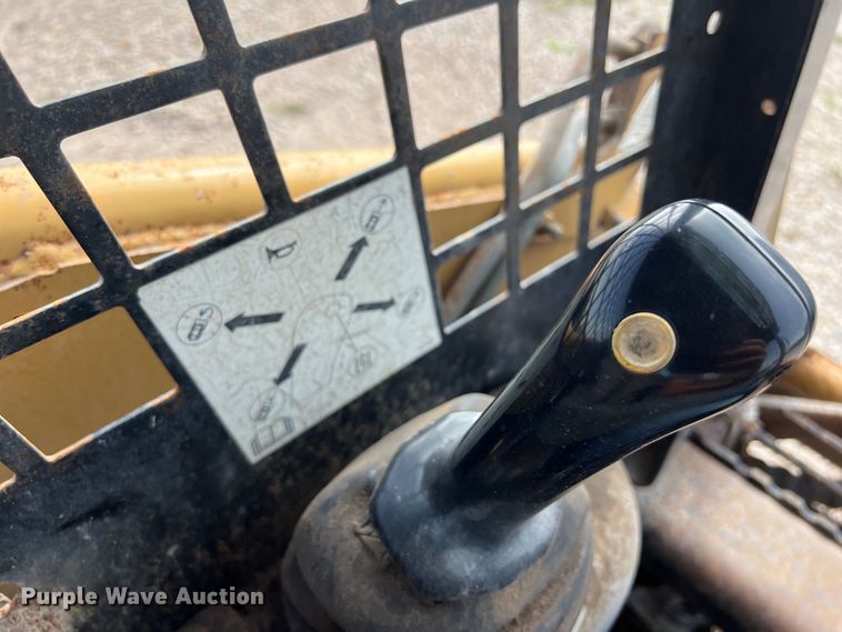 image for item LV9029 2006 Caterpillar 247B tracked skid steer loader