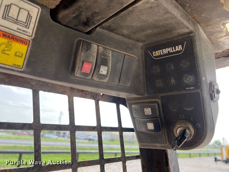 image for item LV9029 2006 Caterpillar 247B tracked skid steer loader