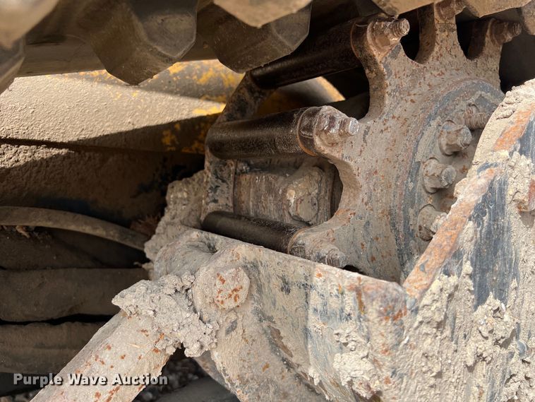 image for item LV9029 2006 Caterpillar 247B tracked skid steer loader