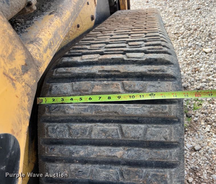 image for item LV9029 2006 Caterpillar 247B tracked skid steer loader