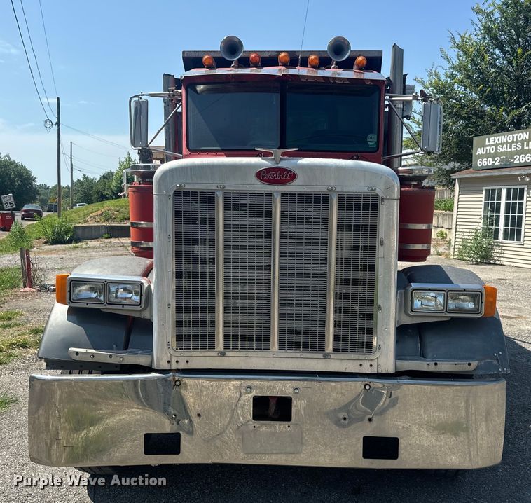 image for item MJ9481 1987 Peterbilt 379 dump truck