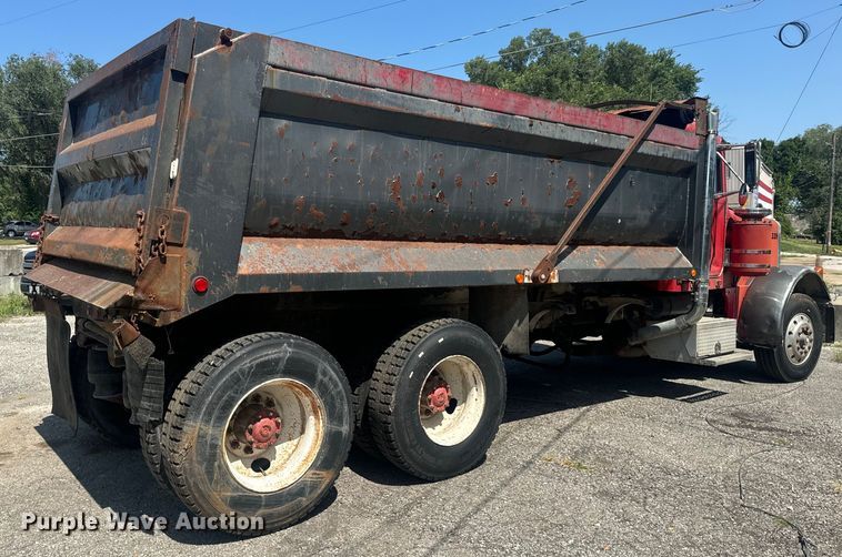 image for item MJ9481 1987 Peterbilt 379 dump truck