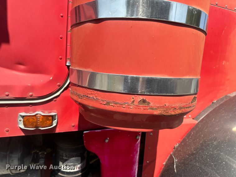 image for item MJ9481 1987 Peterbilt 379 dump truck