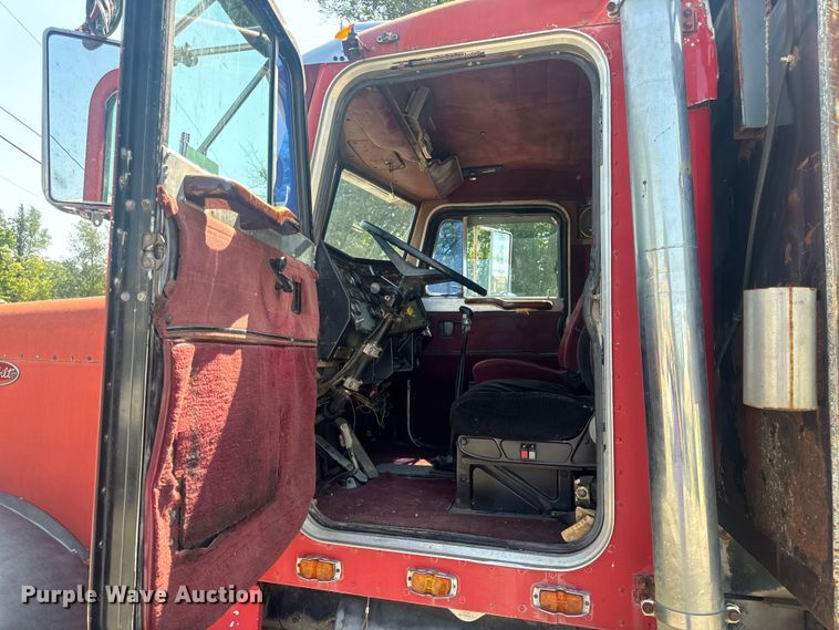 image for item MJ9481 1987 Peterbilt 379 dump truck