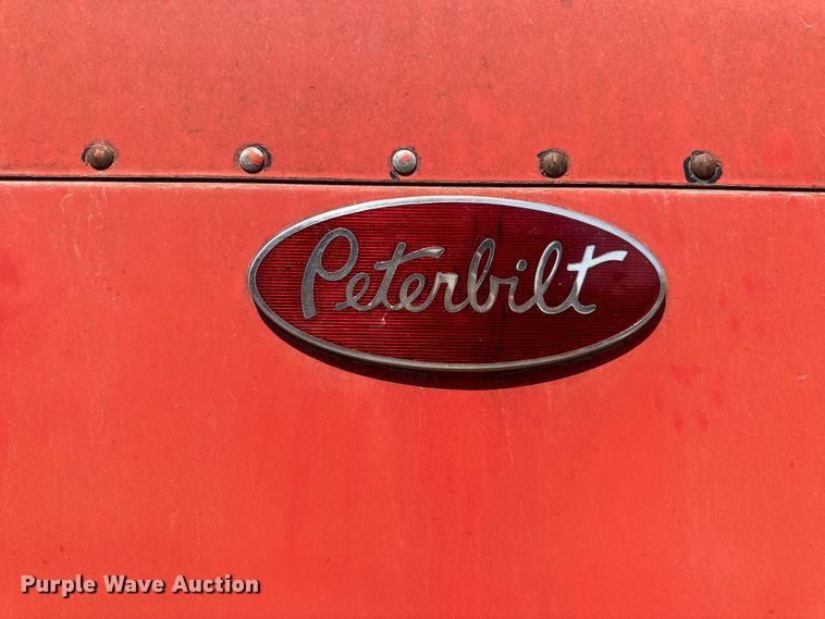 image for item MJ9481 1987 Peterbilt 379 dump truck
