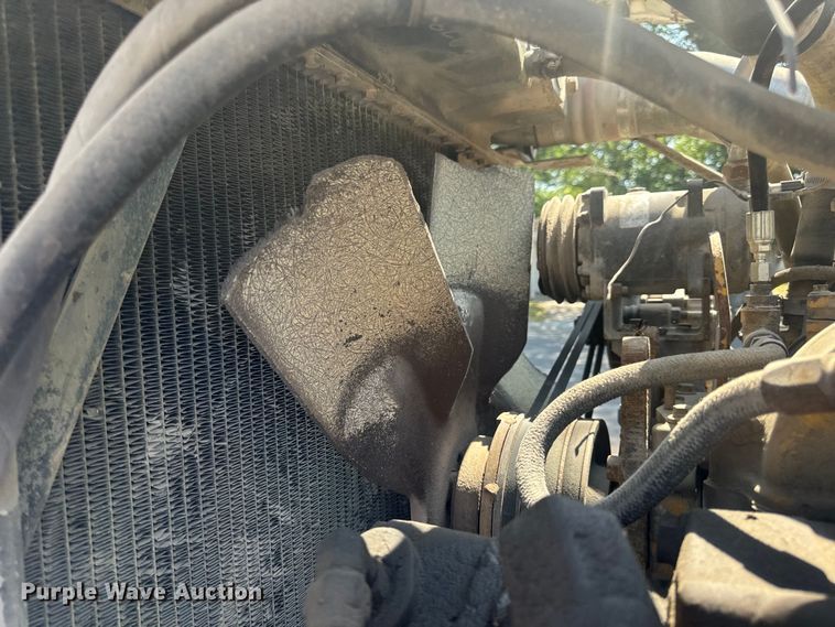 image for item MJ9481 1987 Peterbilt 379 dump truck