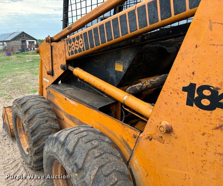 image for item MU9998 1975 Case 1845  skid steer loader