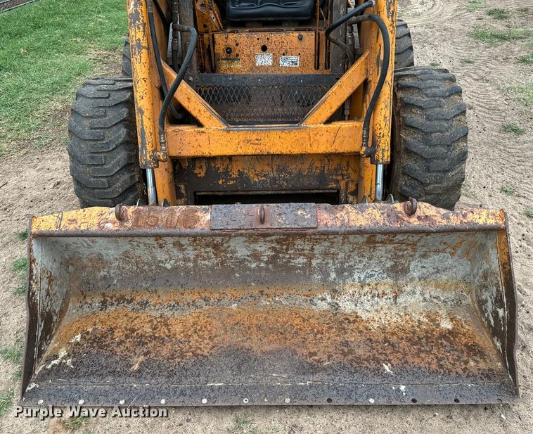 image for item MU9998 1975 Case 1845  skid steer loader