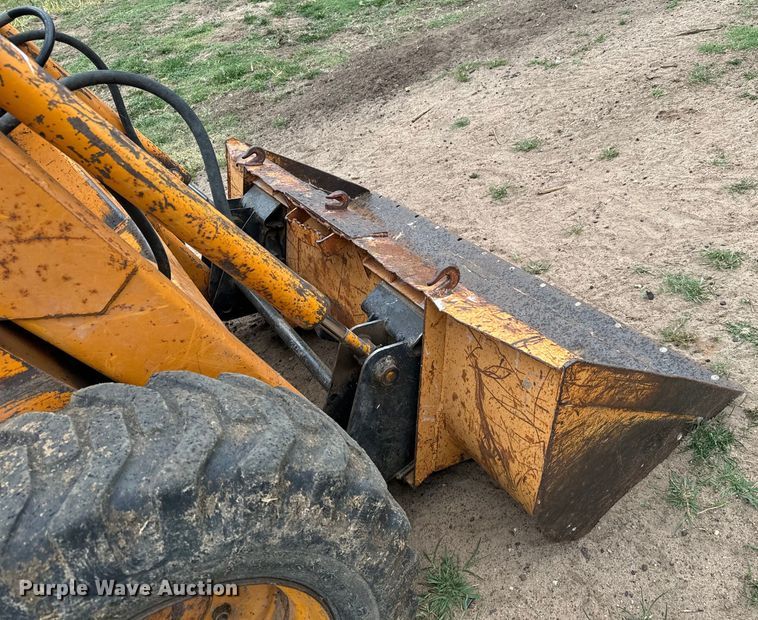 image for item MU9998 1975 Case 1845  skid steer loader