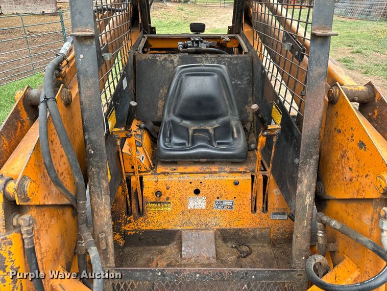 image for item MU9998 1975 Case 1845  skid steer loader