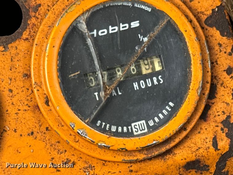 image for item MU9998 1975 Case 1845  skid steer loader