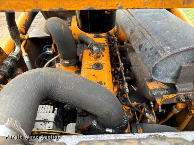 image for item MU9998 1975 Case 1845  skid steer loader