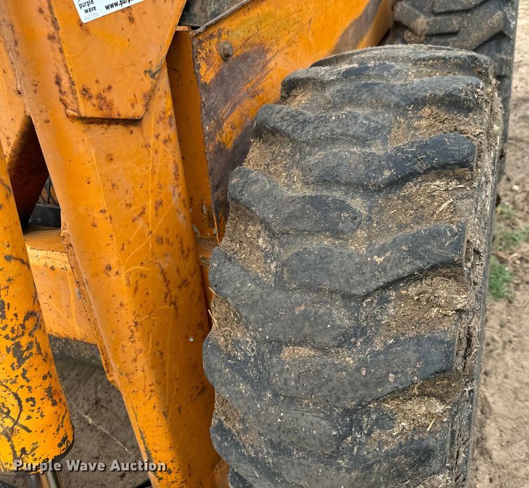 image for item MU9998 1975 Case 1845  skid steer loader