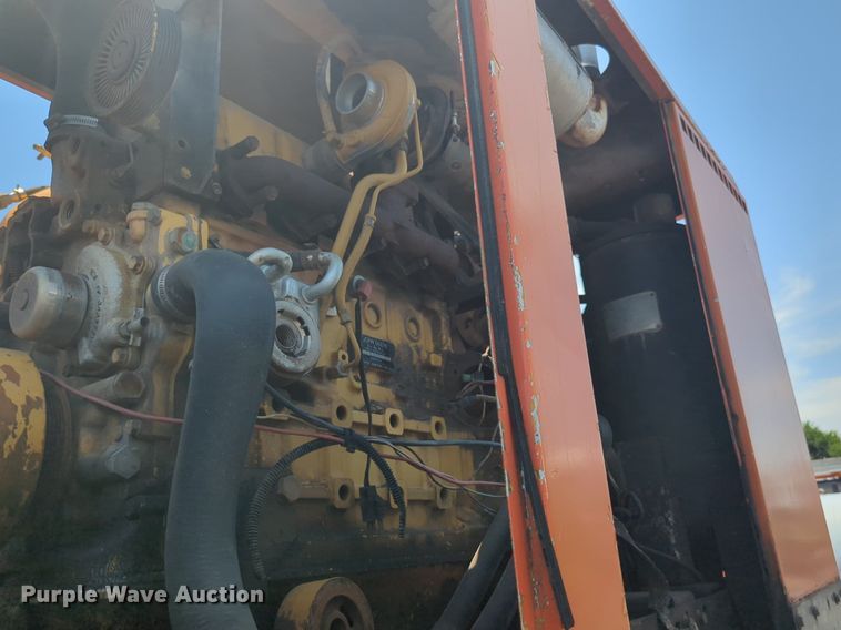 image for item NG9979 2006 Freightliner Condor paint striper truck