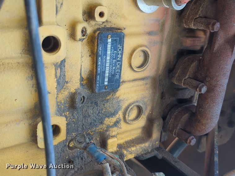 image for item NG9979 2006 Freightliner Condor paint striper truck