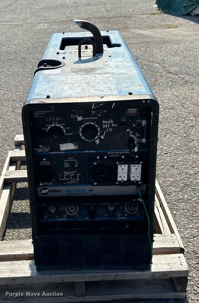 image for item NL9141 Miller  Blue Charger  welder/generator