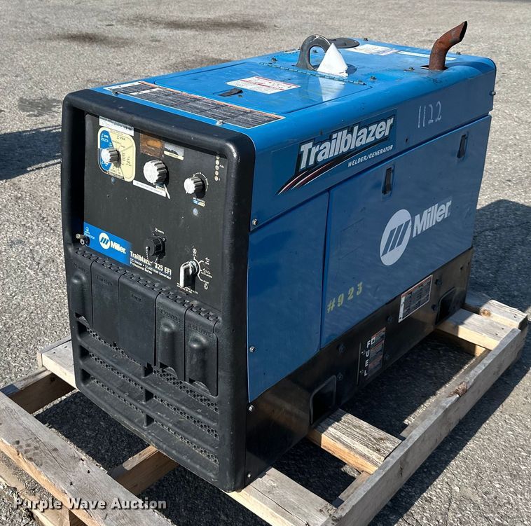 image for item NL9142 Miller  Trailblazer 325 welder/generator