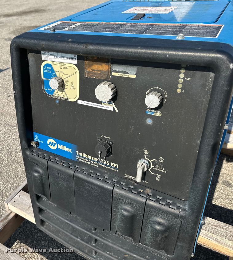 image for item NL9142 Miller  Trailblazer 325 welder/generator