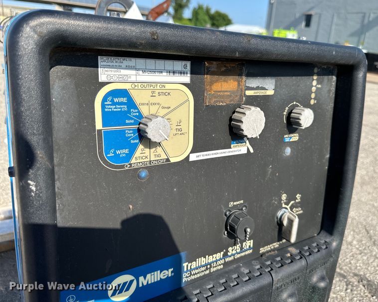 image for item NL9142 Miller  Trailblazer 325 welder/generator