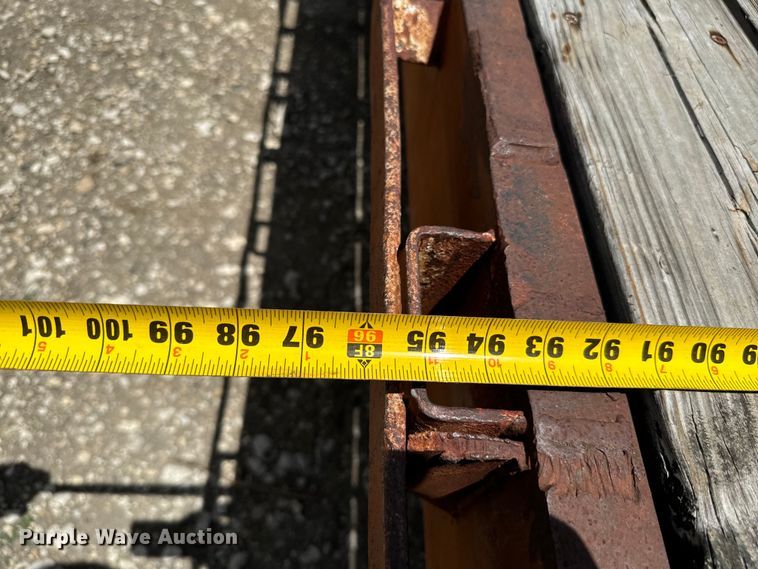 image for item NQ9656 1978 Transcraft  drop deck equipment trailer