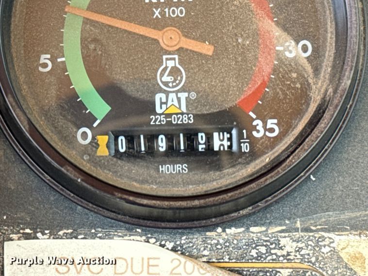 image for item NQ9687 1998 Caterpillar 623F elevating scraper