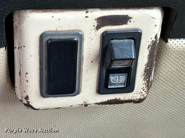 image for item NQ9687 1998 Caterpillar 623F elevating scraper