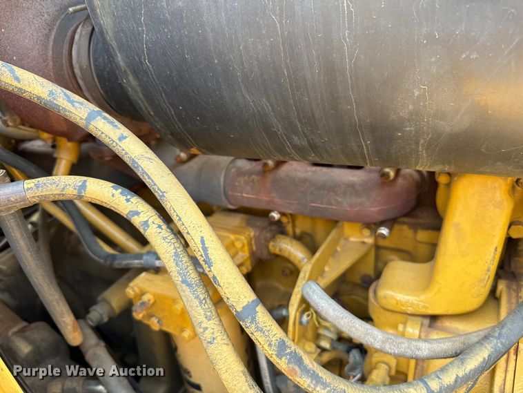 image for item NQ9687 1998 Caterpillar 623F elevating scraper