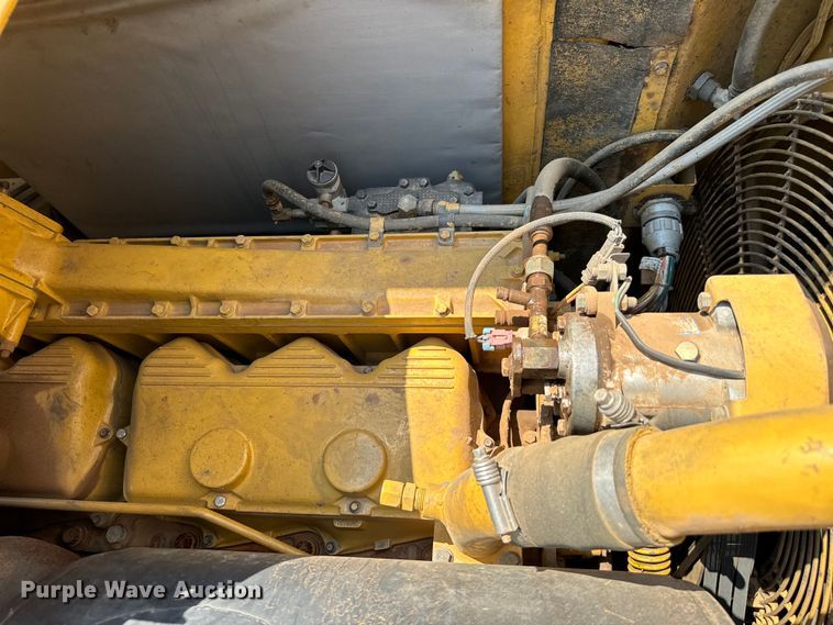 image for item NQ9687 1998 Caterpillar 623F elevating scraper