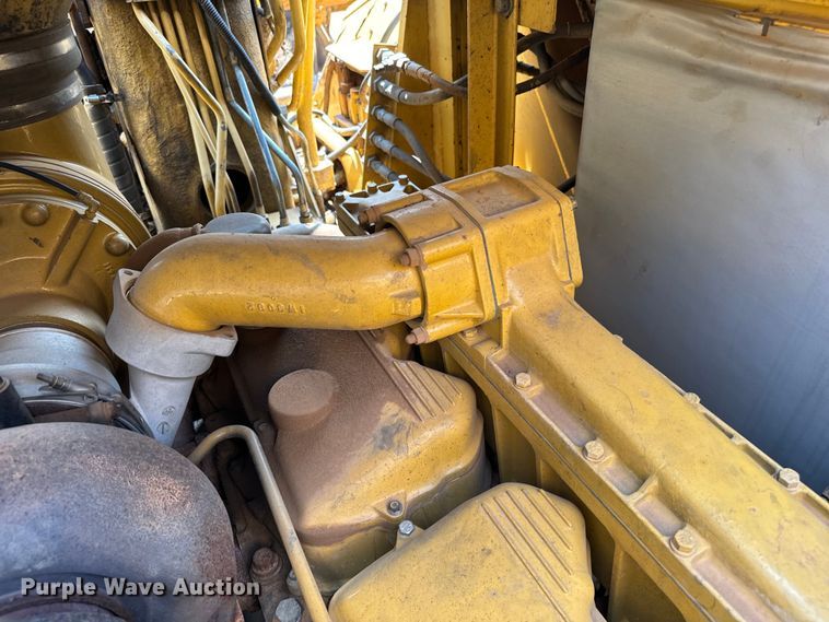 image for item NQ9687 1998 Caterpillar 623F elevating scraper