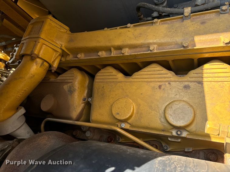 image for item NQ9687 1998 Caterpillar 623F elevating scraper