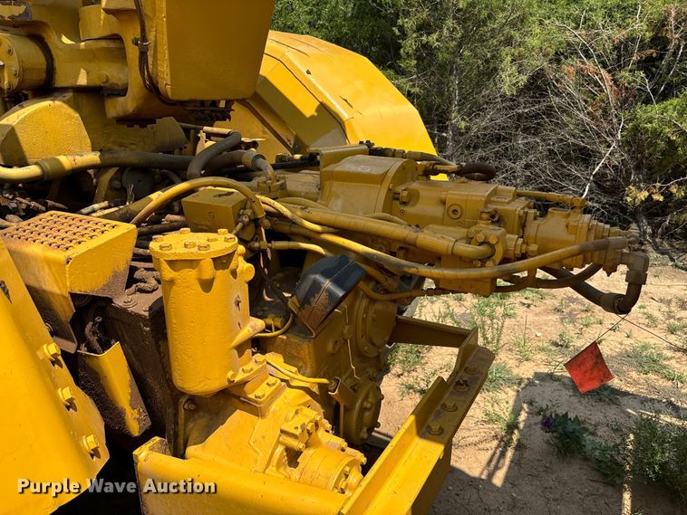 image for item NQ9688 1998 Caterpillar 623F elevating scraper