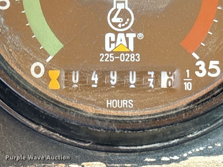 image for item NQ9688 1998 Caterpillar 623F elevating scraper