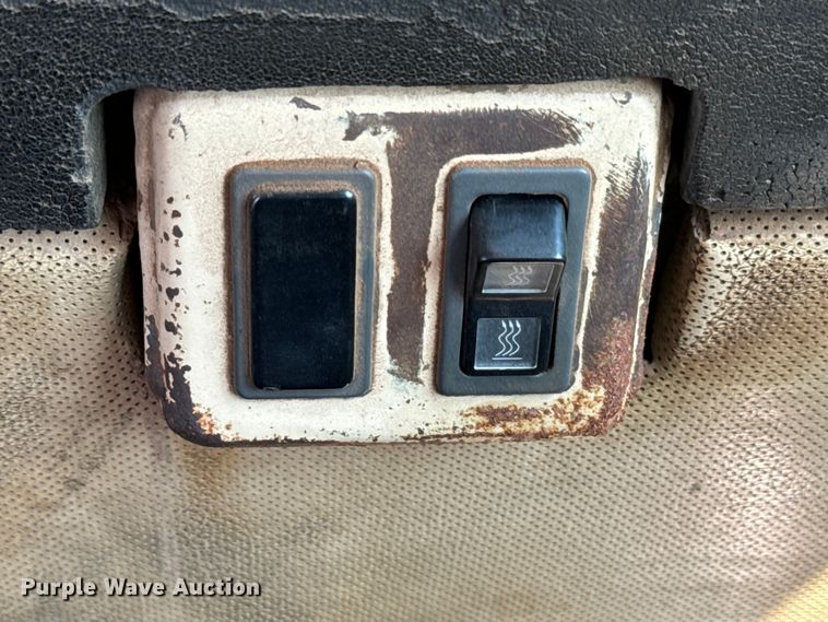 image for item NQ9688 1998 Caterpillar 623F elevating scraper