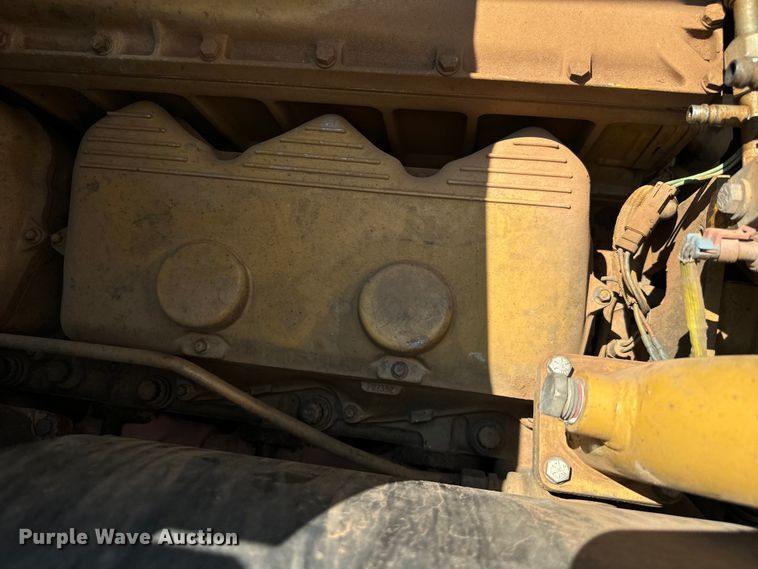 image for item NQ9688 1998 Caterpillar 623F elevating scraper