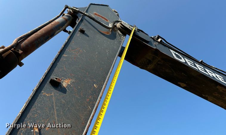 image for item NQ9689 2008 John Deere 350D LC excavator