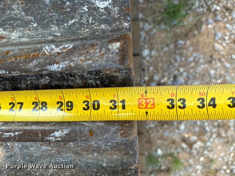 image for item NQ9689 2008 John Deere 350D LC excavator