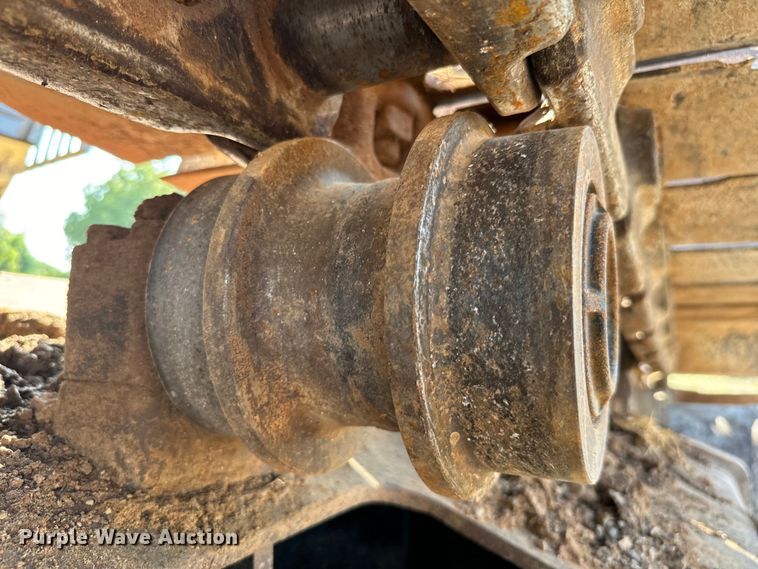 image for item NQ9689 2008 John Deere 350D LC excavator